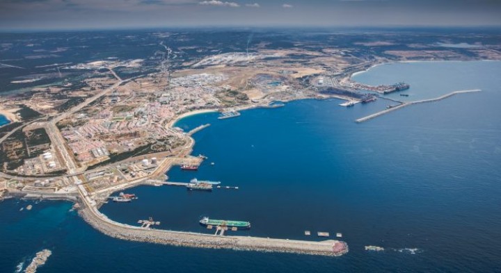 Comissão Europeia defende «investimentos atempados» nos terminais de Sines e no Barreiro
