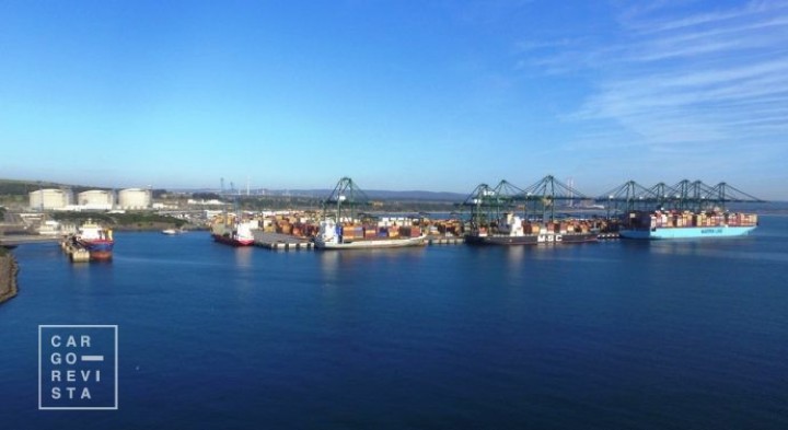 Carga contentorizada: relação comercial do Porto de Sines com portos chineses cresceu 19,7%;
