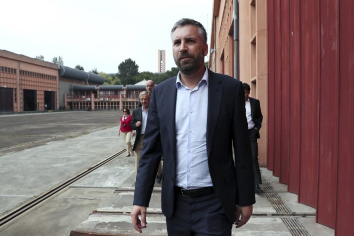Suíços e espanhóis estão sozinhos na corrida aos comboios da CP