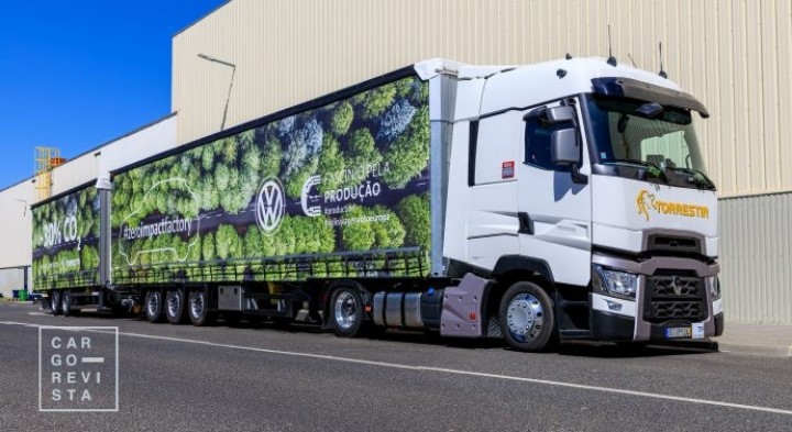 Gigaliner da Volkswagen Autoeuropa vai poupar 70 toneladas de emissões de CO2/ano