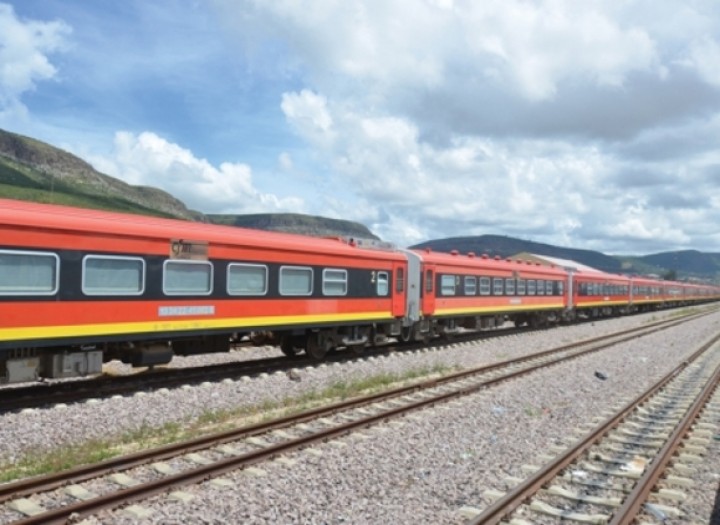 Angola estabelece ligações ferroviárias com a Namíbia
