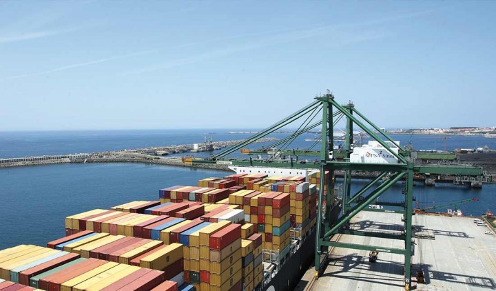 Expansão do porto de Sines é “crítico para o desenvolvimento” de Portugal