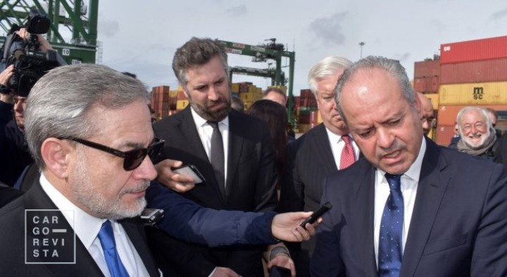 Secretário de Estado dos EUA vinca «interesse americano em investir» no Porto de Sines