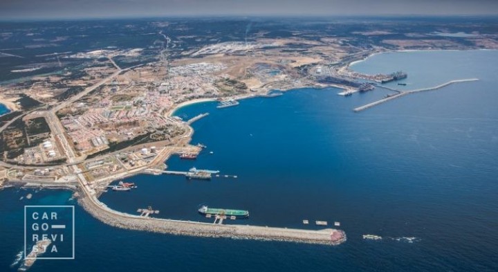 Sines: expansão do Terminal XXI e novo terminal elevam exigência ao nível de acessibilidades