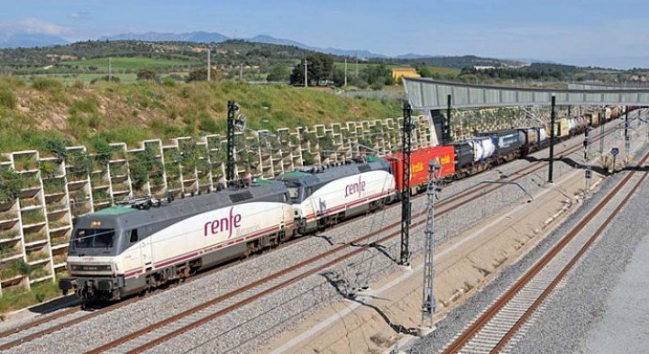 Renfe Mercancías negocia com a Deutsche Bahn a formação de uma potencial ‘joint venture’