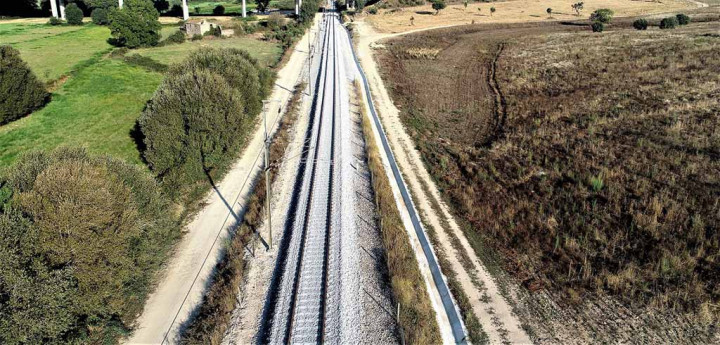 CE admite excepções na migração da bitola